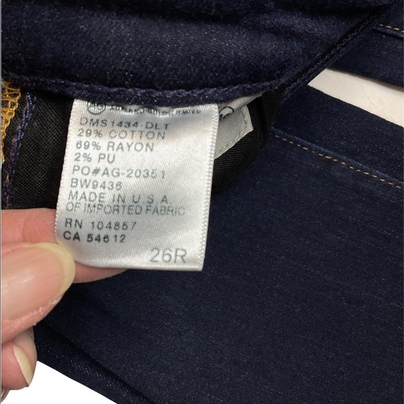 AG Adriano Goldschmied the Prima Mid-Rise Cigarette Size 26R - Picture 7 of 10